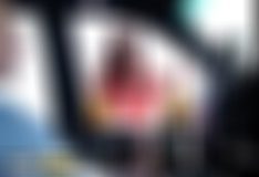 Porno Zoofilia nymphet en pantalones cortos teniendo relaciones sexuales con un caballo